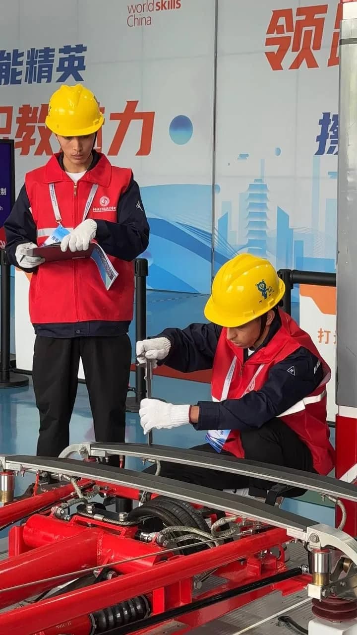 Rail Vehicle Technology — 2025, Changchun — 2-surat